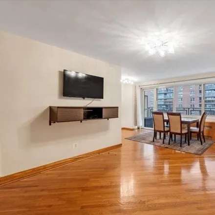 Image 3 - 2942 W 5th St Apt 5e, Brooklyn, New York, 11224 - Apartment for sale