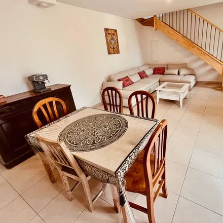 Rent this 3 bed house on 30670 Aigues-Vives