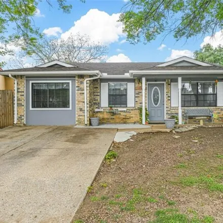 Buy this 2 bed house on 2427 Wildbriar Drive in Arlington, TX 76014