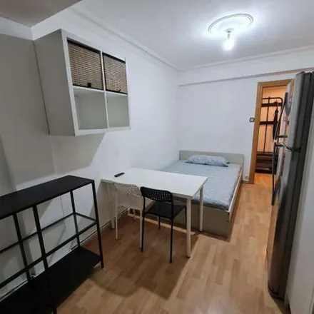 Rent this 4 bed apartment on Residencia Madre de Dios de Begoña in Calle de Constanza de Sicilia, 50017 Zaragoza