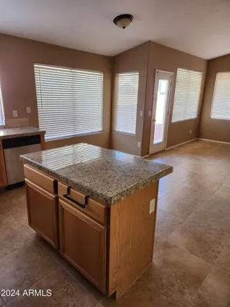 Image 3 - 607 North 167th Drive, Goodyear, AZ 85338, USA - House for rent
