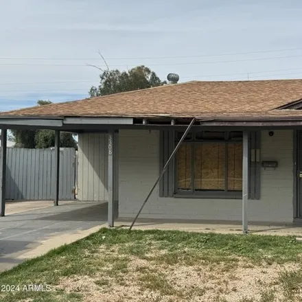 Buy this 3 bed house on 3308 West Missouri Avenue in Phoenix, AZ 85017