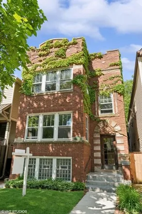 Buy this 6 bed house on 5328 North Leavitt Street in Chicago, IL 60625