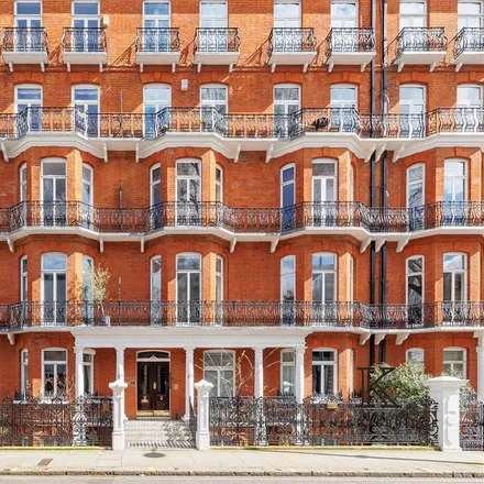 Image 1 - 51 Drayton Gardens, London, SW10 9RF, United Kingdom - Apartment for rent