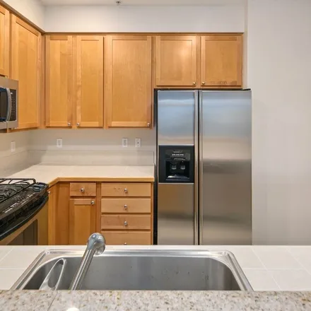 Rent this 2 bed apartment on Lakemont Highlands Trail in Bellevue, WA 98006