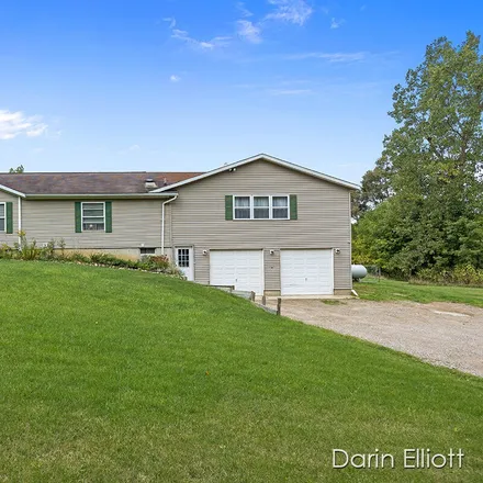Buy this 4 bed house on 4312 South State Road in Shiawassee Township, MI 48429