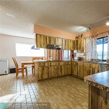 Image 7 - 10062 Northwest 17th Street, Coral Springs, FL 33071, USA - House for sale