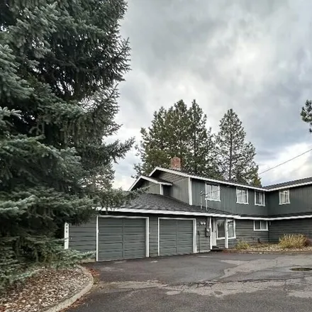 Buy this 6 bed house on Southeast Murphy Road in Bend, OR 97702