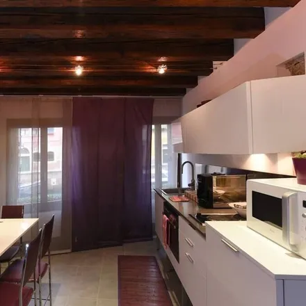 Rent this 1 bed apartment on Venice Marco Polo Airport in Percorso ciclo pedonale scolmatore Forte Bazzera, Venice VE