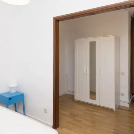 Rent this 7 bed room on Atlantic in Calle de Francos Rodríguez, 28039 Madrid