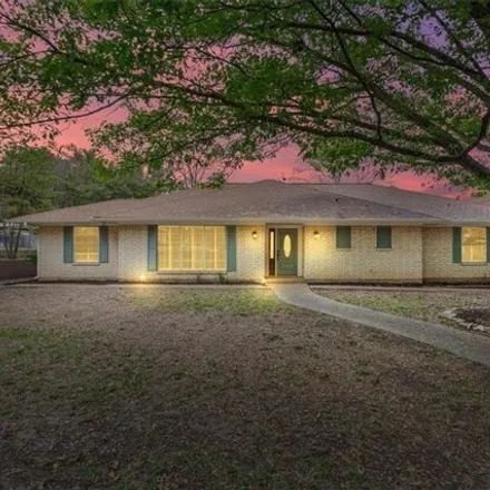 Buy this 3 bed house on 1709 Live Oak Valley Circle in Waco, TX 76710