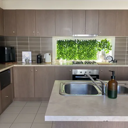 Image 4 - Seashell Avenue, Coomera QLD 4209, Australia - Apartment for rent