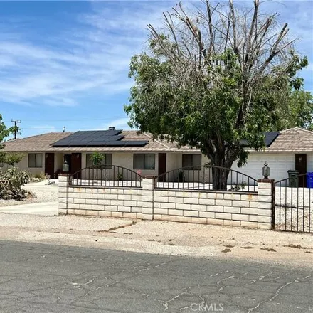 Buy this 4 bed house on 20188 Seneca Road in Apple Valley, CA 92307