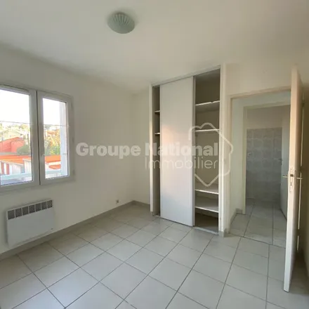 Rent this 4 bed apartment on 92 Rue Pierre Julien in 26200 Montélimar, France
