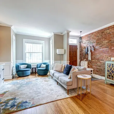 Image 4 - 709 7th Street Southeast, Washington, DC 20003, USA - Townhouse for sale