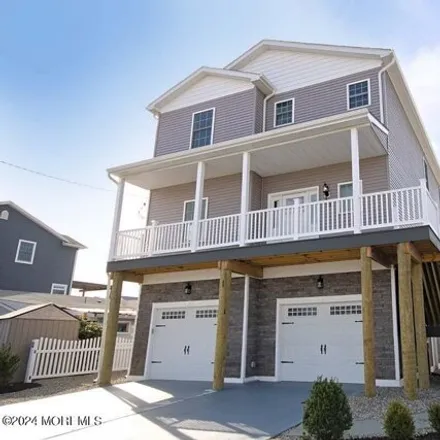 Buy this 4 bed house on 88 Drake Way in Toms River, NJ 08753