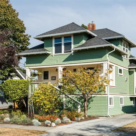 Buy this 5 bed house on 337 Robertson Street in Victoria, BC V8S 1G3
