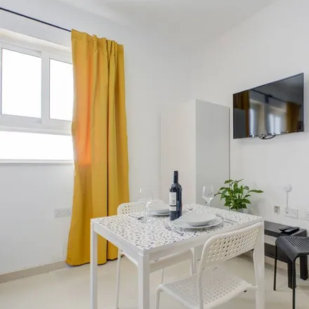 Rent this 1 bed apartment on University of Malta in 1, Msida