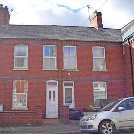 Buy this 3 bed townhouse on Florentia Street in Cardiff, CF24 4PE