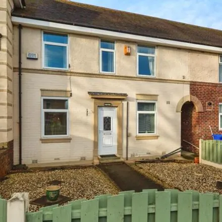 Buy this 3 bed townhouse on Sycamore House Road in Sheffield, S5 0UB