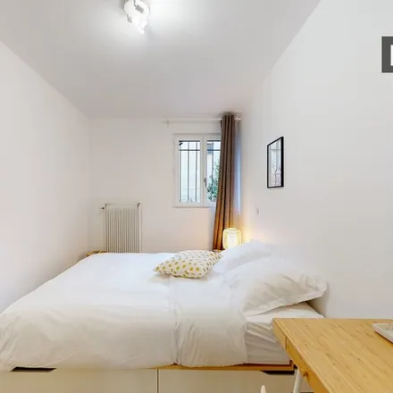 Rent this 9 bed room on 13 Rue Danton in 93170 Bagnolet, France