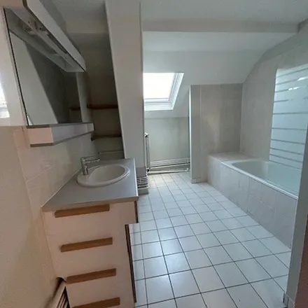 Image 5 - 1 Place des Vosges, 88000 Épinal, France - Apartment for rent