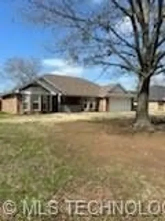 Image 1 - 652 Parkway Circle, Durant, OK 74701, USA - House for sale
