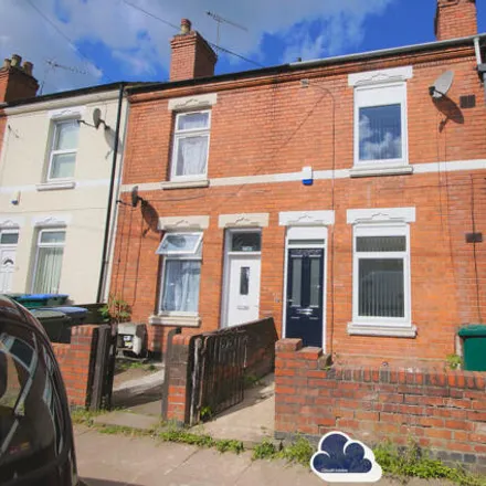 Rent this 5 bed townhouse on 40 St. Margaret Road in Coventry, CV1 2BU