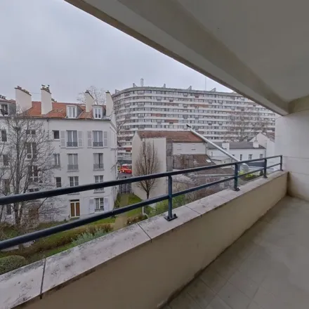 Rent this 3 bed apartment on 1 bis Rue Jules Henripré in 92100 Boulogne-Billancourt, France