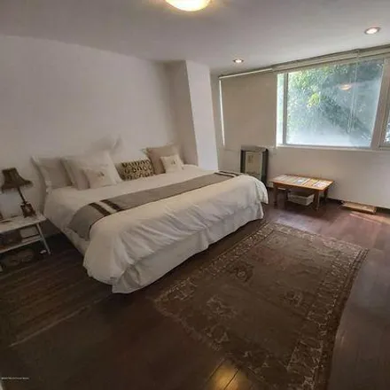 Buy this 3 bed apartment on Bicigratis in Avenida Paseo de la Reforma, Polanco