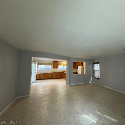Image 5 - 8980 Spring Peeper Avenue, Spring Valley, NV 89148, USA - House for rent