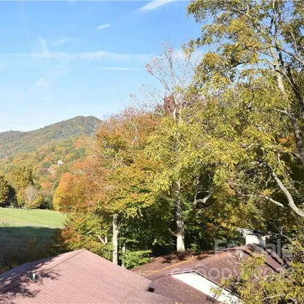 Image 7 - 200 Raven Ridge, Maggie Valley, Haywood County, NC 28751, USA - House for sale