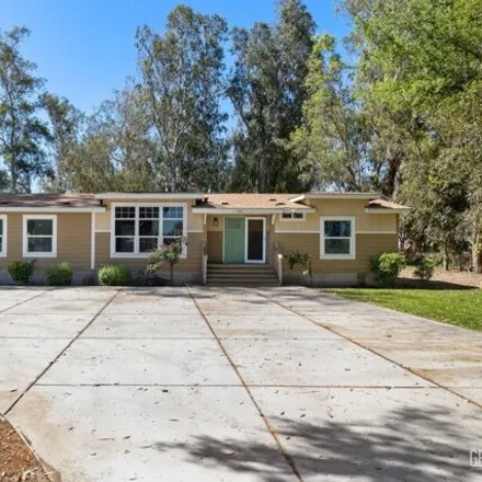 Image 2 - 7801 Garrin Rd, Bakersfield, California, 93313 - House for sale