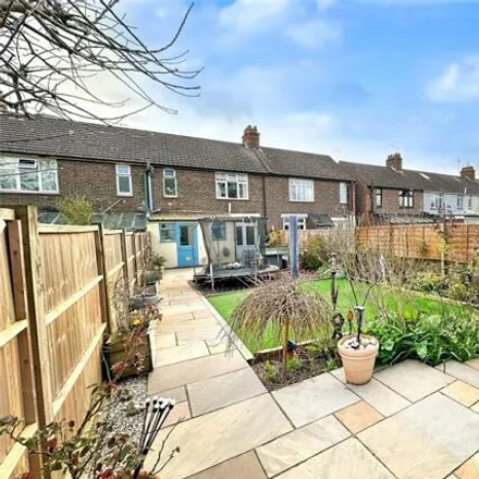 Image 7 - Sandfield Avenue, Lyminster, BN17 7LF, United Kingdom - Townhouse for sale