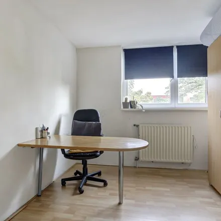 Rent this 3 bed apartment on Meliskerkestraat 10 in 6845 AW Arnhem, Netherlands