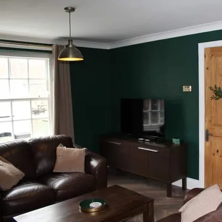 Rent this 2 bed townhouse on Guisborough in TS14 6HG, United Kingdom