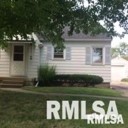 Buy this 2 bed house on 1205 West Margaret Avenue in Peoria, IL 61604