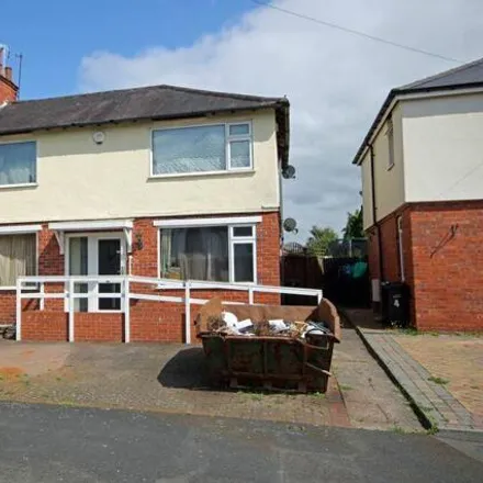 Buy this 3 bed duplex on Charles Road in Amblecote, DY8 3UN
