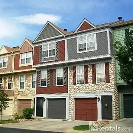 Rent this 1 bed townhouse on 950 s Paris ct
