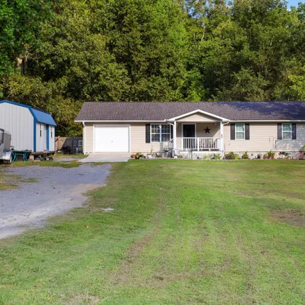 Buy this 3 bed house on 466 North Pine Street in Whitwell, Marion County