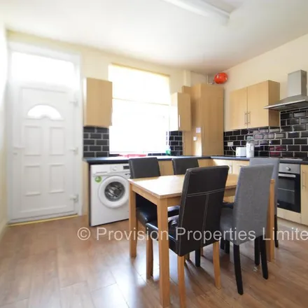 Rent this 4 bed townhouse on Avtar Wine & Spirits in 63 Thornville Road, Leeds