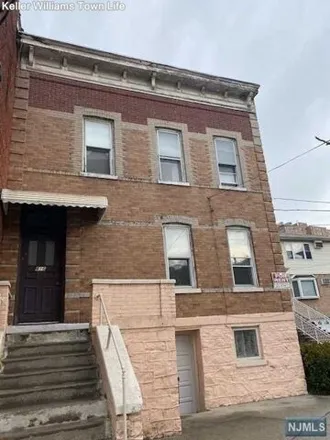 Rent this 1 bed house on 276 Lincoln Avenue in Grantwood, Cliffside Park