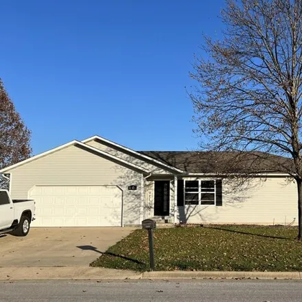Buy this 5 bed house on 1620 Tiffany Street in West Plains, MO 65775