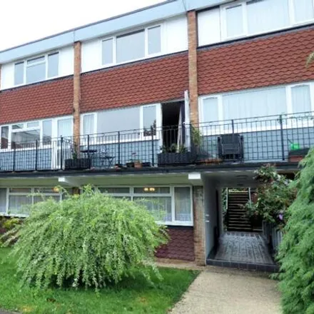 Buy this 2 bed apartment on Briarleas Gardens in London, RM14 1LN