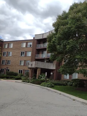 Buy this 1 bed house on 909 East Kenilworth Avenue in Palatine, IL 60074