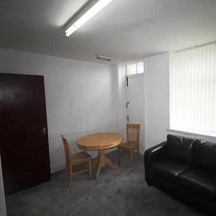 Image 2 - Claremont Morley Street, Claremont, Bradford, BD7 1BQ, United Kingdom - Apartment for rent