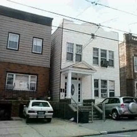 Rent this 3 bed house on 59 Columbia Avenue in Jersey City, NJ 07307