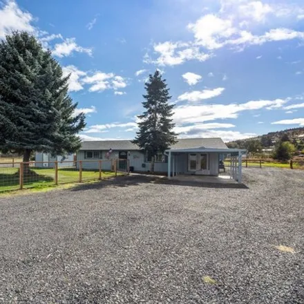 Buy this 3 bed house on 1762 Northwest Odem Avenue in Terrebonne, Deschutes County