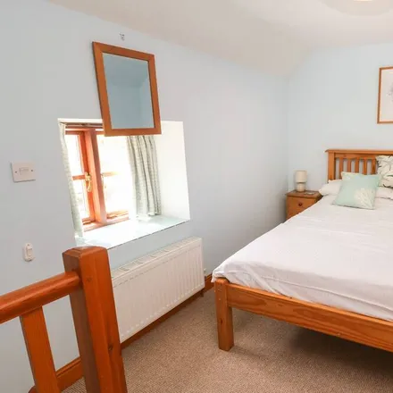 Rent this 1 bed townhouse on Ventnor in PO38 1UW, United Kingdom