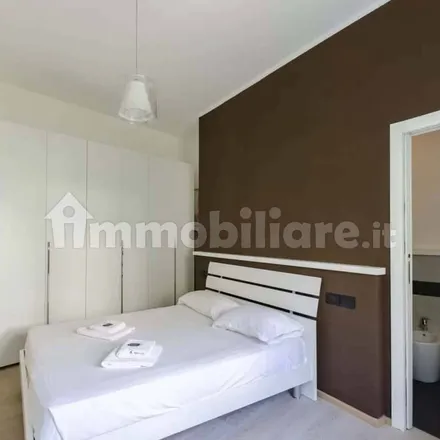 Image 2 - Via Ausonia 20, 16136 Genoa Genoa, Italy - Apartment for rent